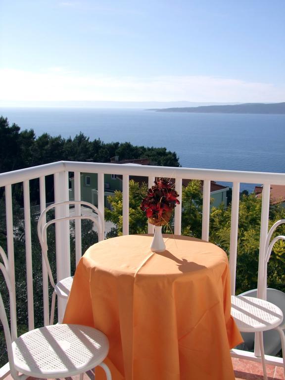 Apartments Lorenco Брела Стая снимка